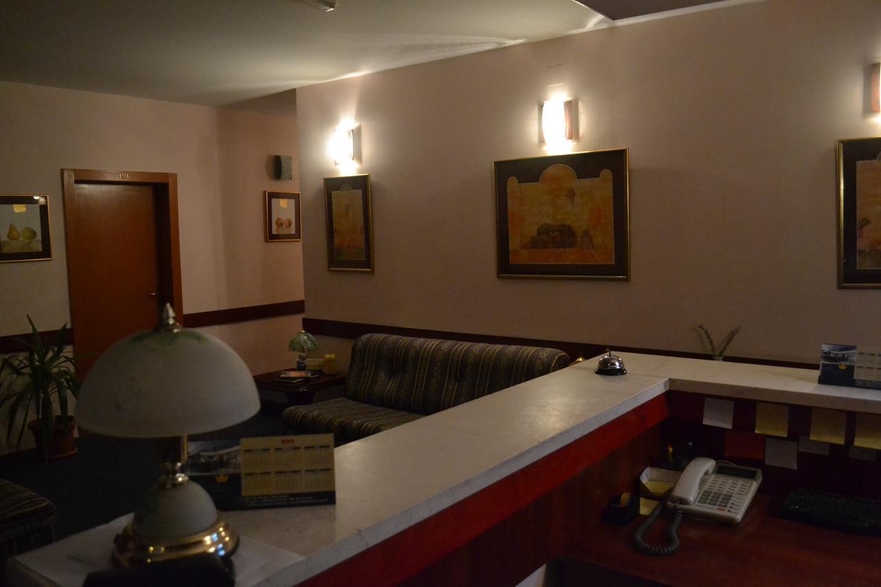 Hotel Mimoza Куманово Екстериор снимка